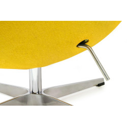 JH-026.MUSZTARDA.21 Fotel EGG CLASSIC musztardowy.21 - wełna, podstawa aluminiowa King Home