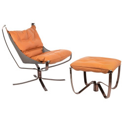 HE469-3-HE456-318 Fotel ARNI LOW z podnóżkiem - pomarańczowa ekoskóra, podstawa ciemna miedziana King Home