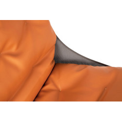 HE469-3-HE456-318 Fotel ARNI LOW z podnóżkiem - pomarańczowa ekoskóra, podstawa ciemna miedziana King Home