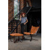 HE469-3-HE456-318 Fotel ARNI LOW z podnóżkiem - pomarańczowa ekoskóra, podstawa ciemna miedziana King Home