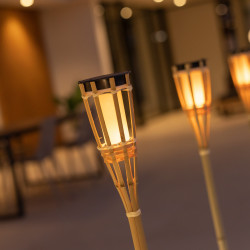 LUMHIA120XXSLNW NEW GARDEN lampa ogrodowa HIAMA SOLAR z efektem płomienia (24 sztuki) King Home